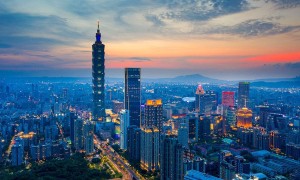 特朗普谈“中国”与“统一与和平”，“台独”还能睡踏实吗？
