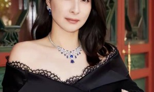郭晶晶在小叔子婚礼上忙前忙后，如此高明的表现 难怪能在霍家立足