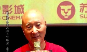 原来她便是陈佩斯的妻子，难怪71岁逆风翻盘，娶一个贤妻旺三代
