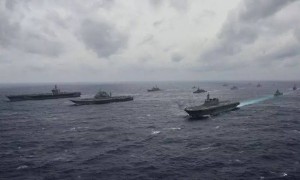 四艘航母集结，解放军电侦船出海，美英日到底想干什么，中方心里明镜似的