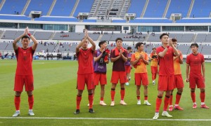 日媒点评东亚杯中国男足：唯一的进步就是减少了危险犯规