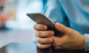 “13**0000000”手机号卖了61.2万：8元套餐 无最低自费要求