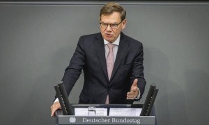 美乌今日会谈 各方分歧明显 “28点”新计划仍存变数