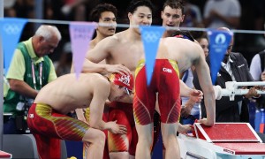 创造历史!游泳男子4×100混接中国摘金终结美国10连冠